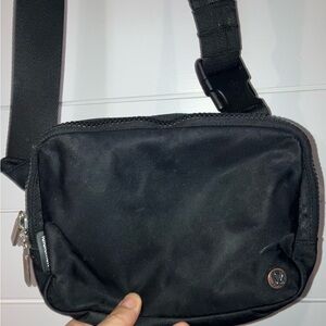 Lululemon 2L Belt Bag, Card Case & Silicone Keychain Bundle